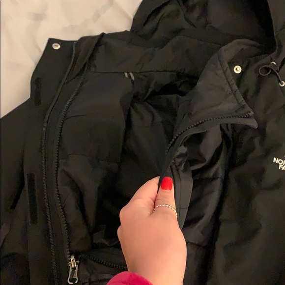 Great condition two-part North Face winter coat! - Picture 7 of 7